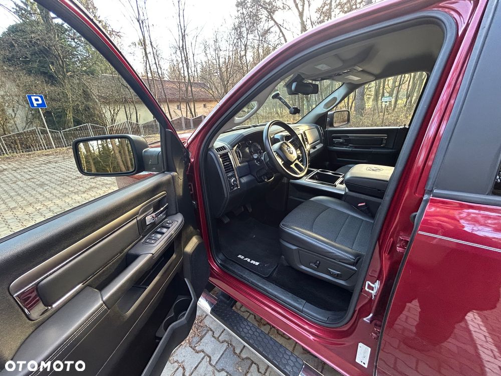 RAM 1500 Crew Cab Sport - 7