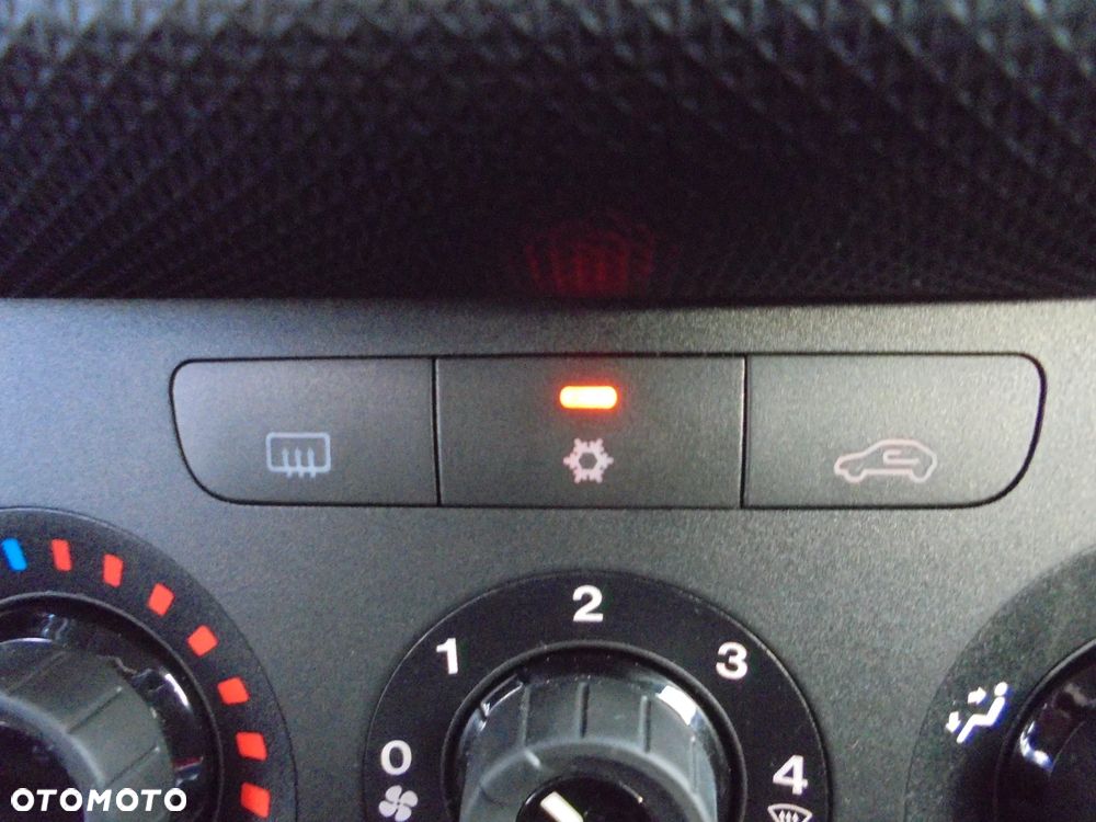 Fiat Punto 1.2 Fresh - 40