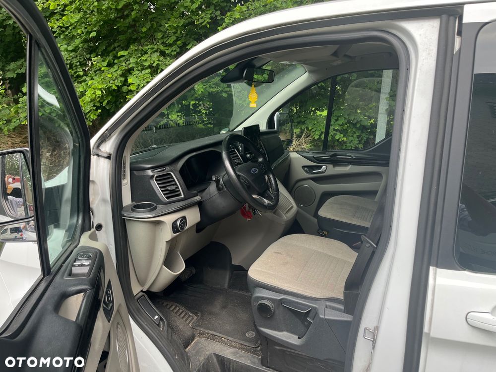 Ford Tourneo Custom 1.0 PHEV L1 Titanium - 16