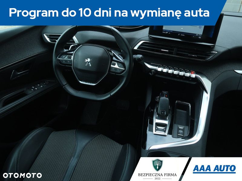 Peugeot 3008 - 8