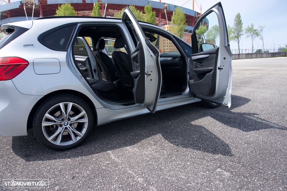 BMW 225xe Active Tourer Pack M - 11