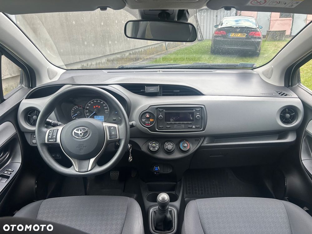 Toyota Yaris 1.0 Active - 12