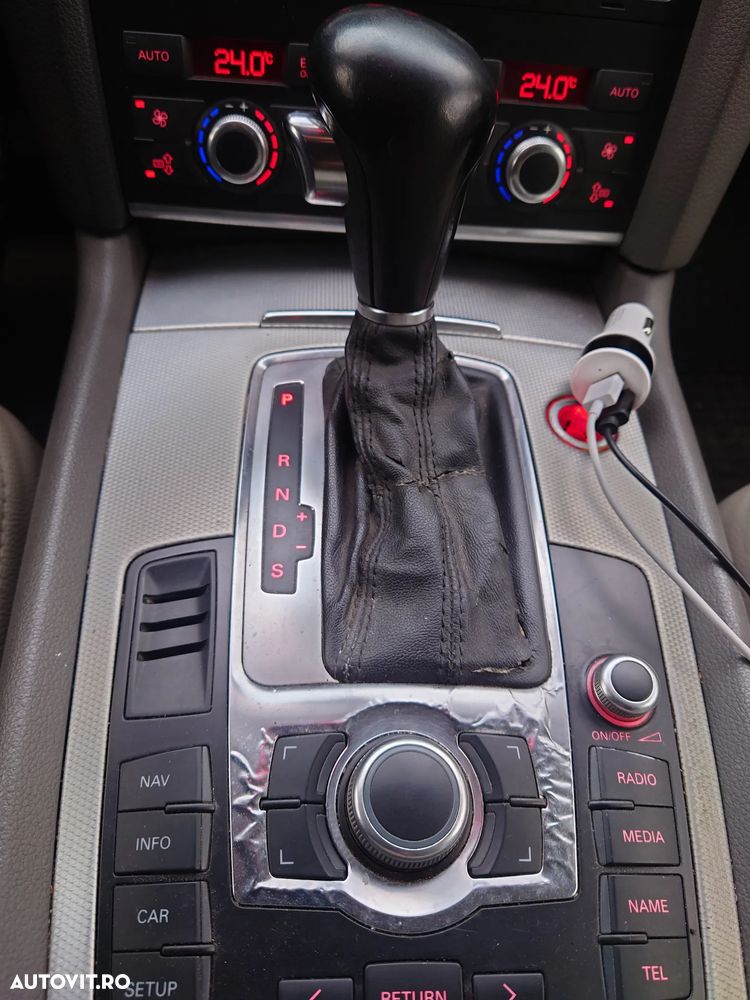 Audi Q7 3.0 TDI Quattro Tip - 3