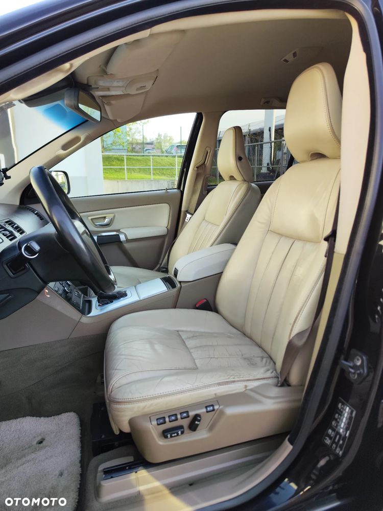 Volvo XC 90 D5 AWD Executive - 6