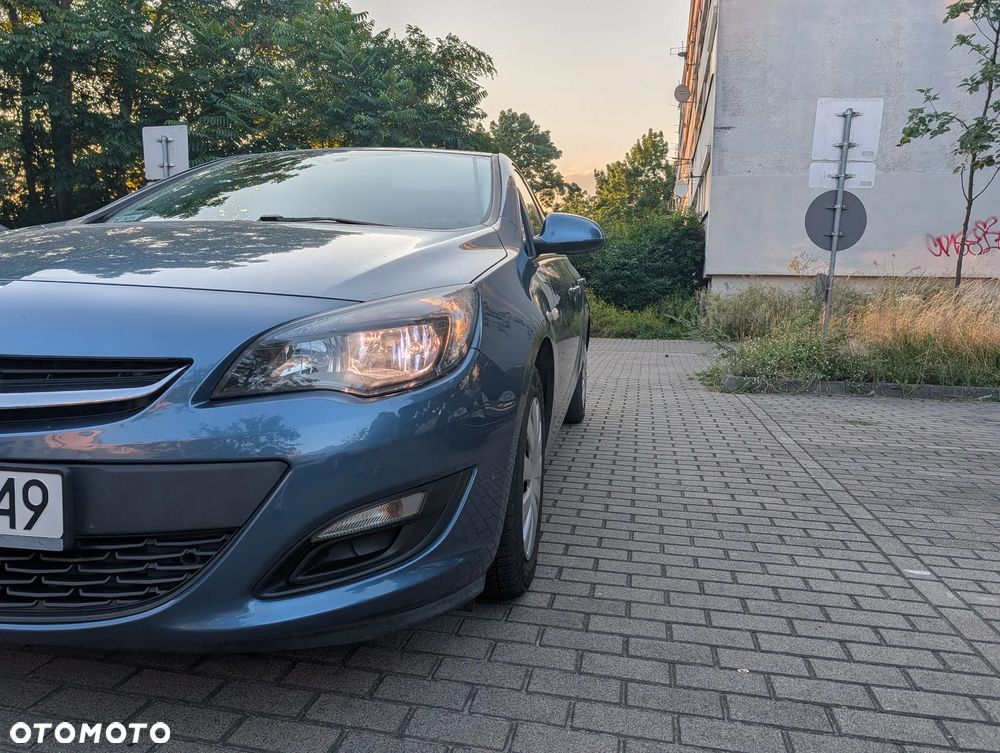 Opel Astra 1.4 T Active EU6 - 3
