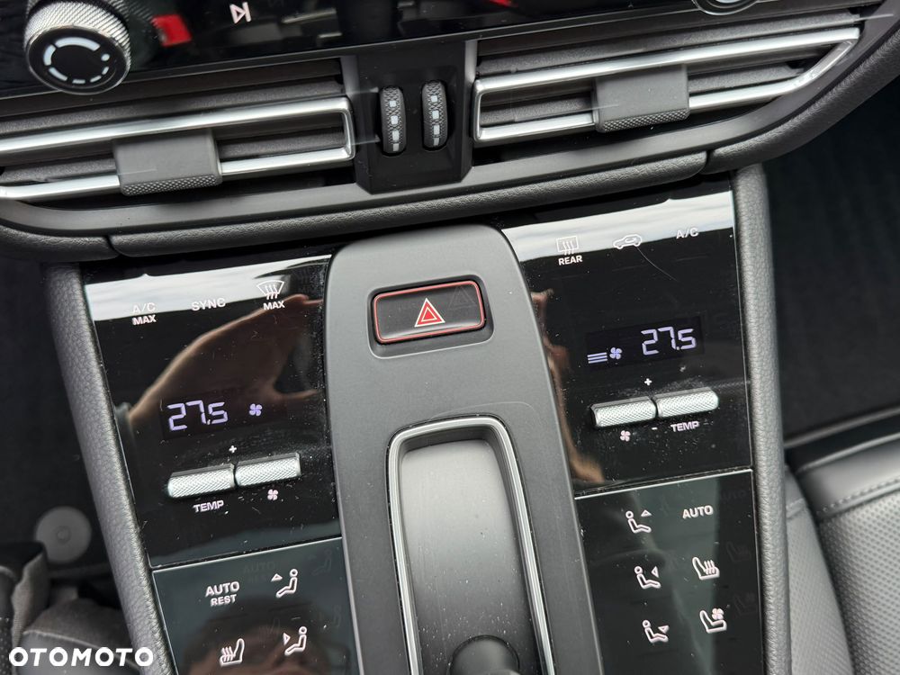 Porsche Macan T PDK - 25