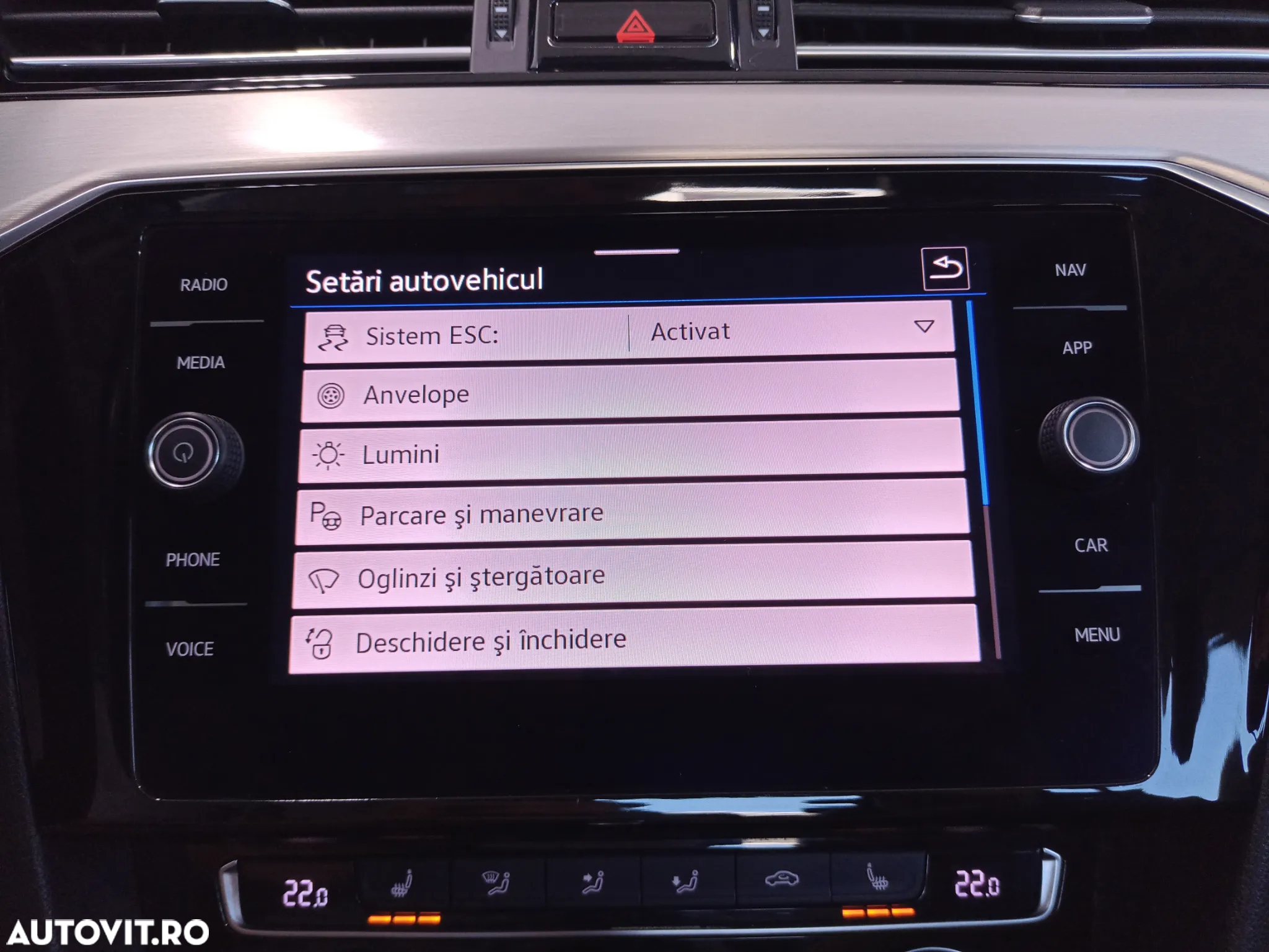 Volkswagen Passat 2.0 TDI DSG Highline - 18