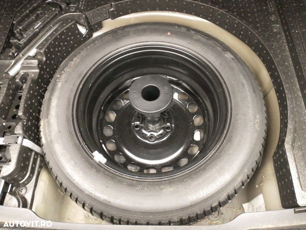 Volkswagen Passat 1.5 TSI OPF Comfortline - 17