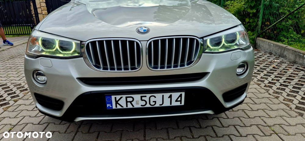 BMW X3 xDrive28i xLine - 4