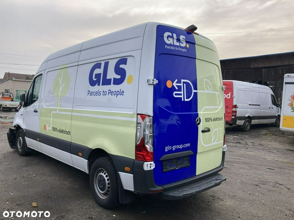 Mercedes-Benz Sprinter - 3