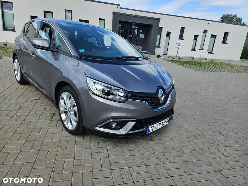 Renault Scenic - 21