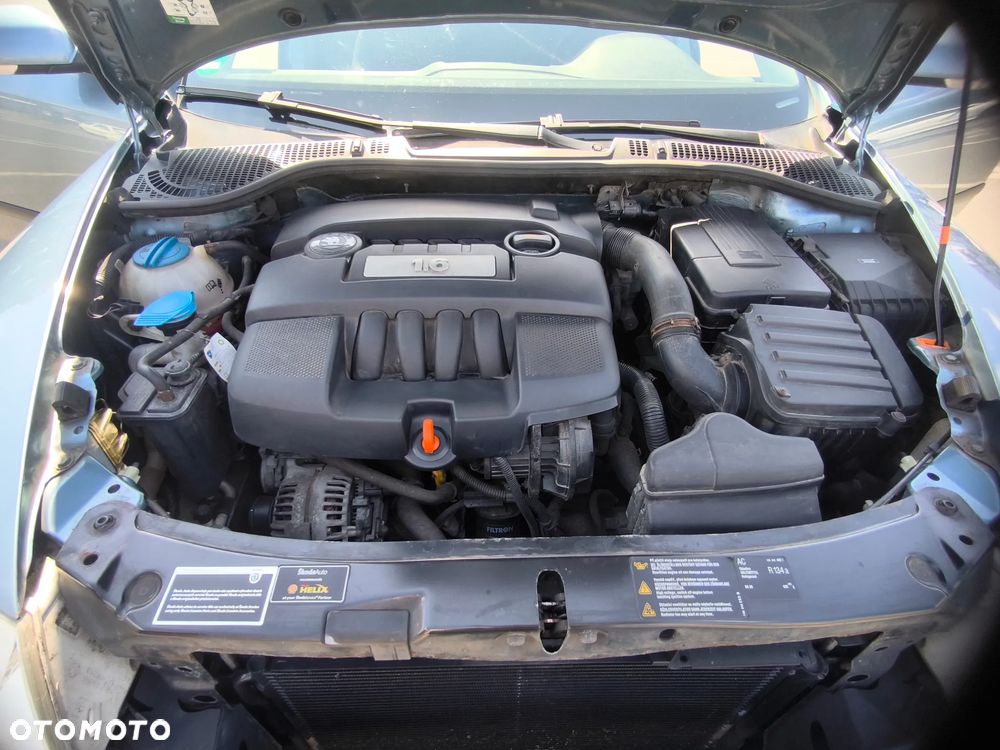 Skoda Octavia 1.6 Elegance - 9