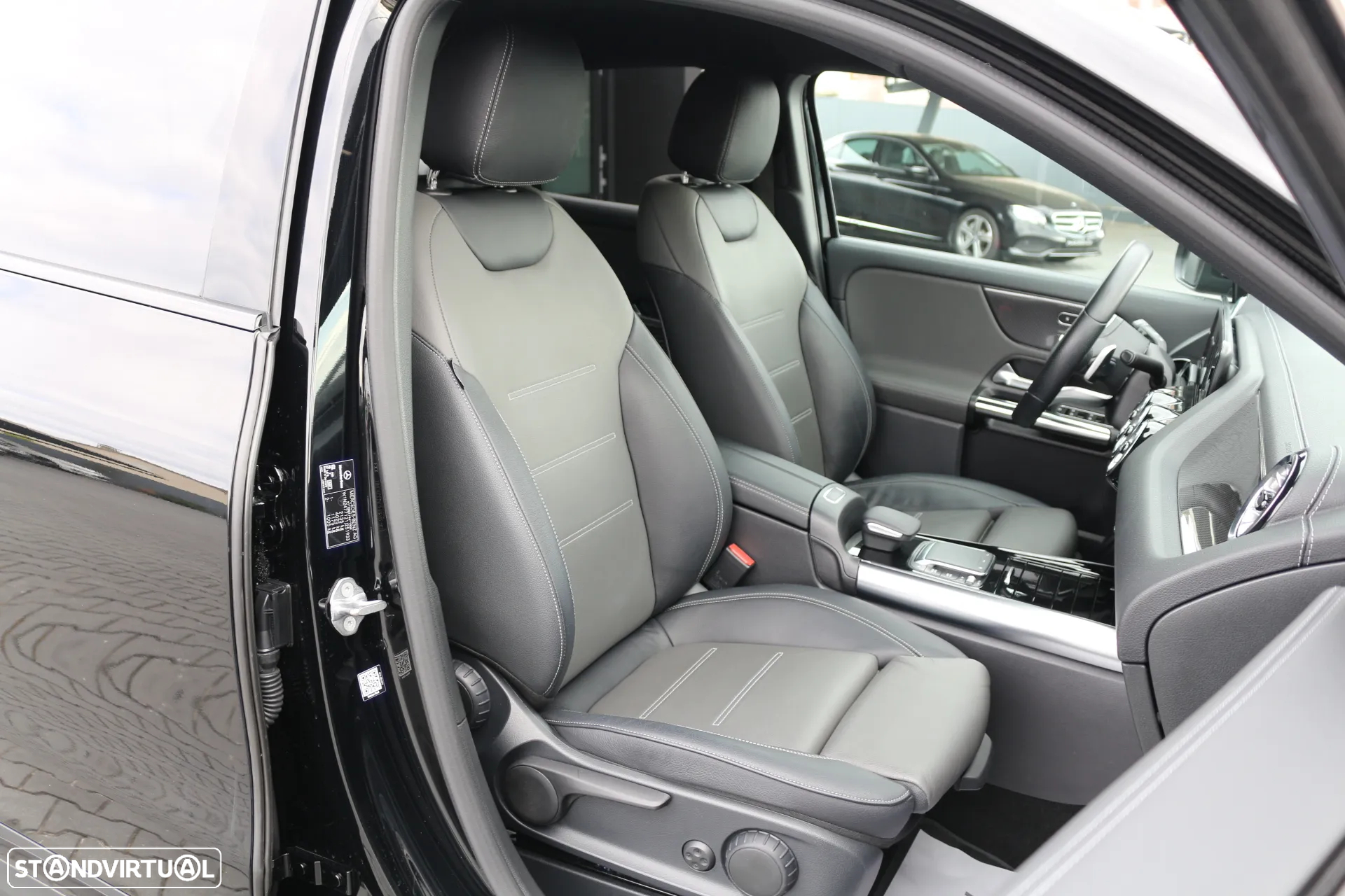 Mercedes-Benz GLA 200 d AMG Line - 23