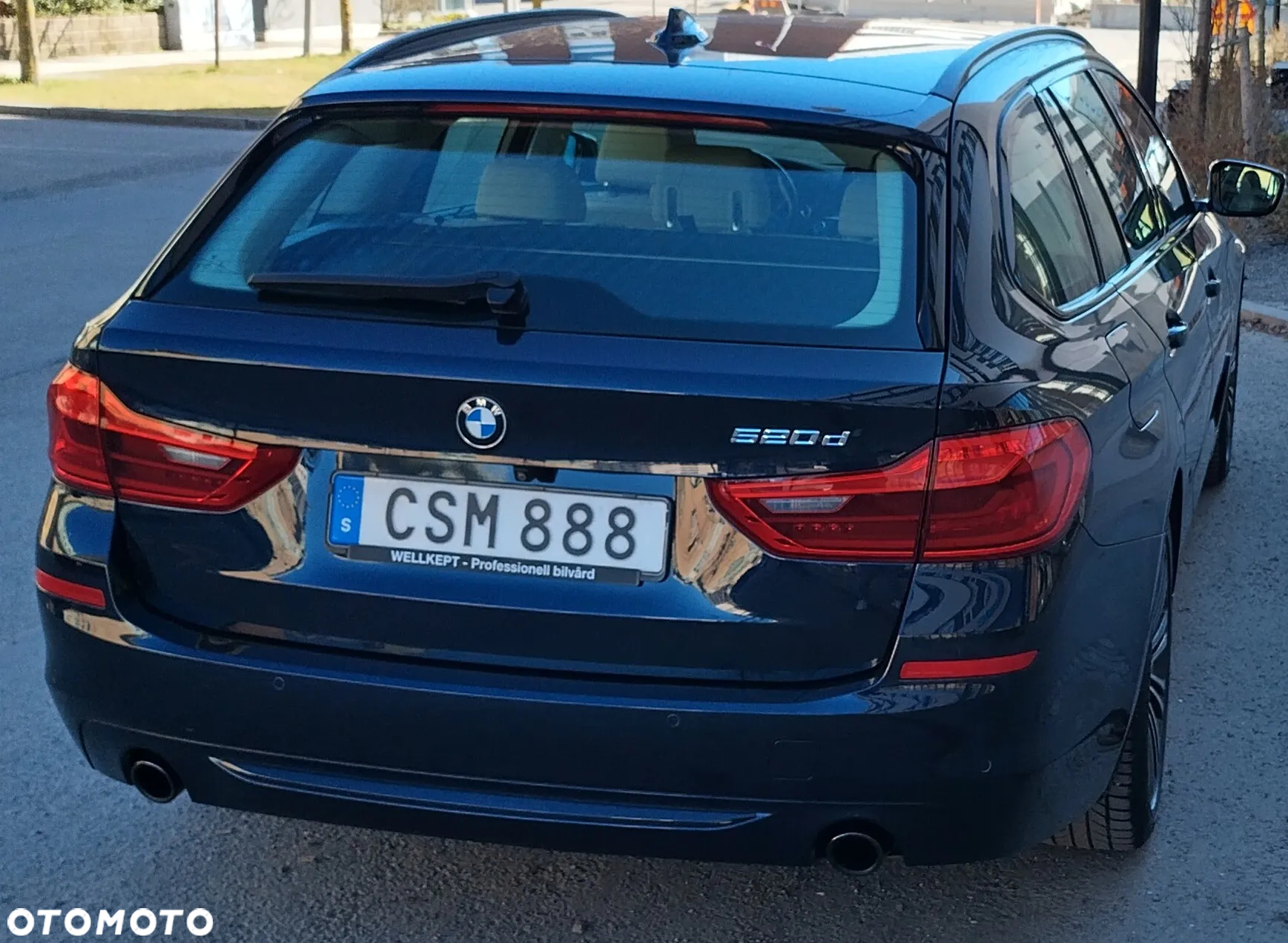 BMW Seria 5 520d Touring Sport Line - 13