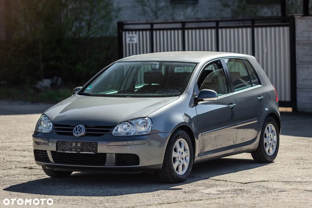 Volkswagen Golf 1.6 Comfortline - 3