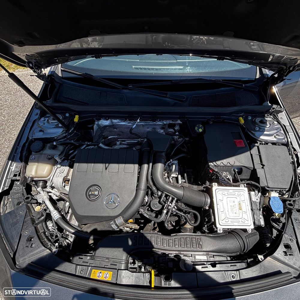 Mercedes-Benz CLA 200 7G-DCT Progressive - 16