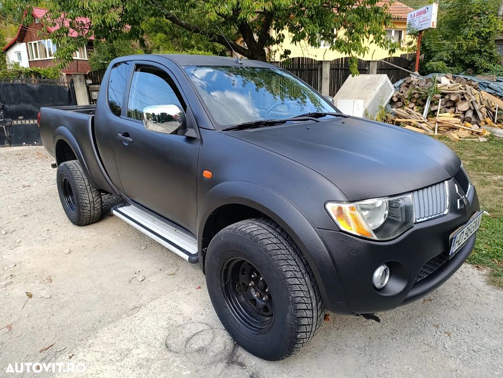 Mitsubishi L200 Pick Up 4x4 Intense Club Cab - 2
