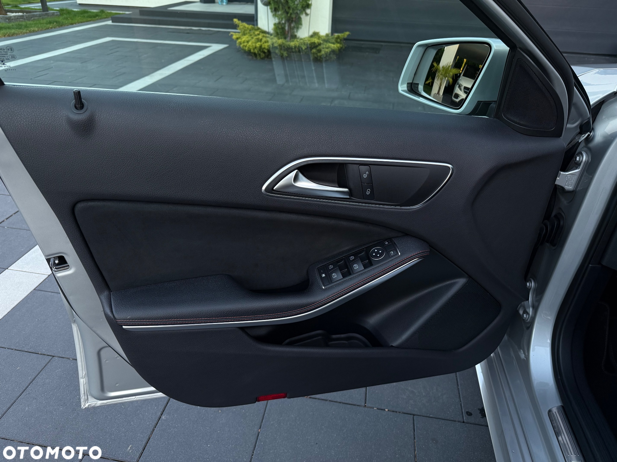Mercedes-Benz Klasa A 180 AMG Line - 16