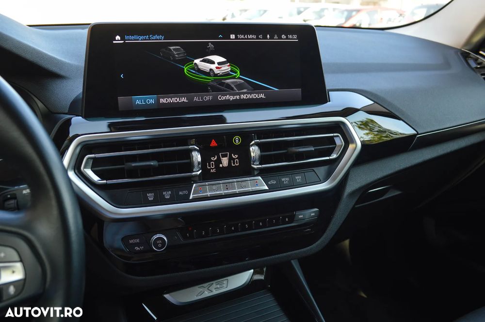 BMW X3 xDrive30e Aut. Luxury Line - 8