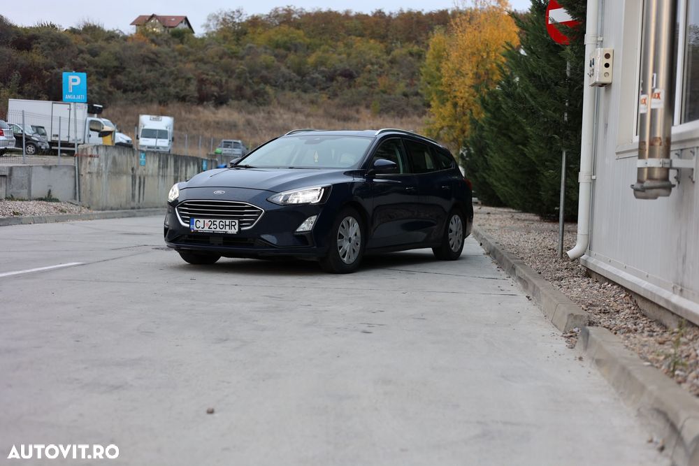 Ford Focus 1.5 TDCi DPF Start-Stopp-System Business - 6