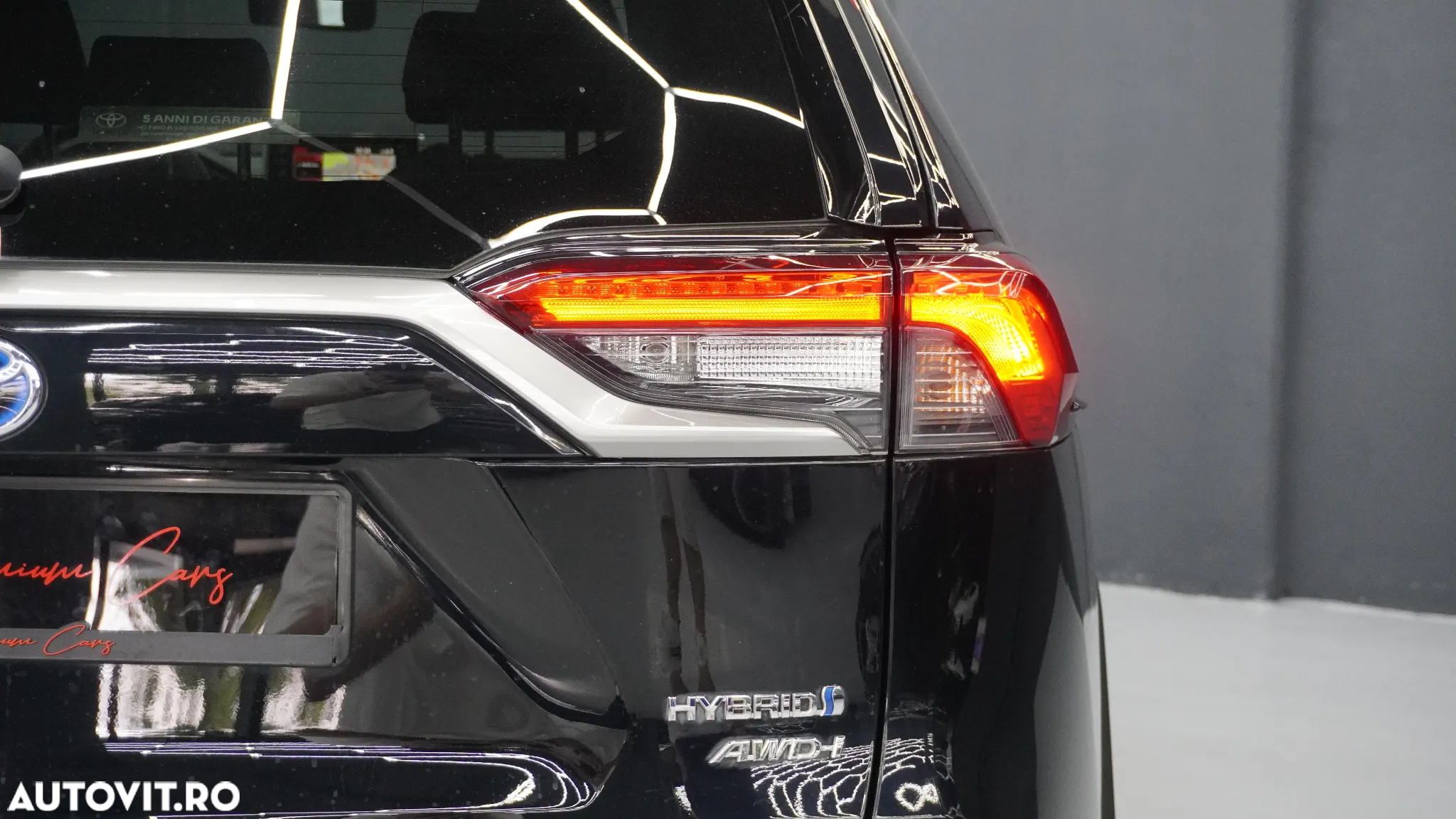 Toyota RAV4 2.5 4x4 Hybrid Lounge - 12