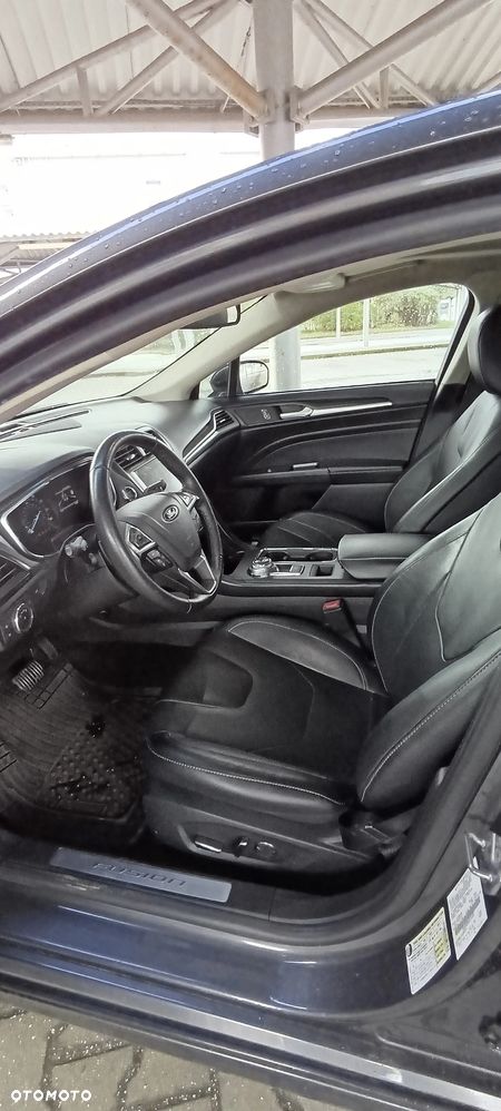 Ford Fusion 2.0 EcoBoost Titanium - 5