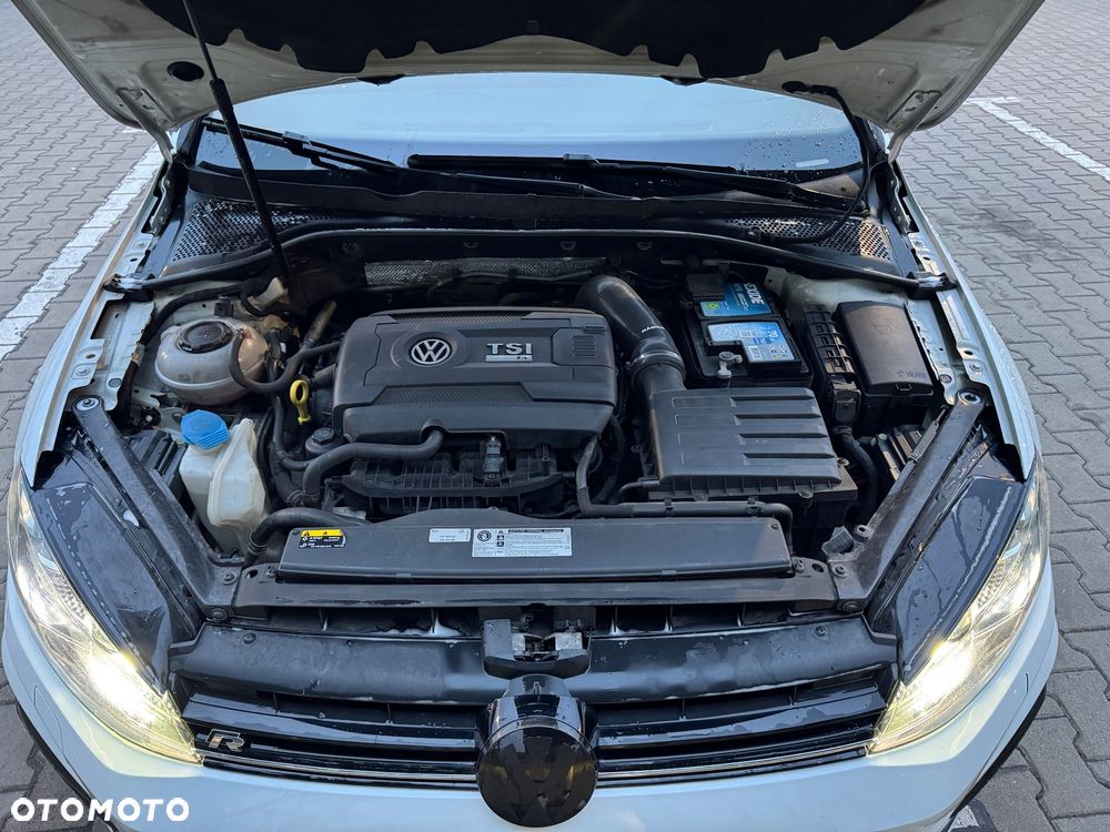 Volkswagen Golf - 9