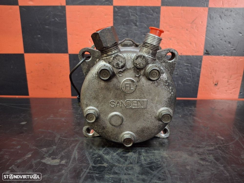 Compressor Do Ar Condicionado Mitsubishi Canter Camião De Plataforma/C - 3