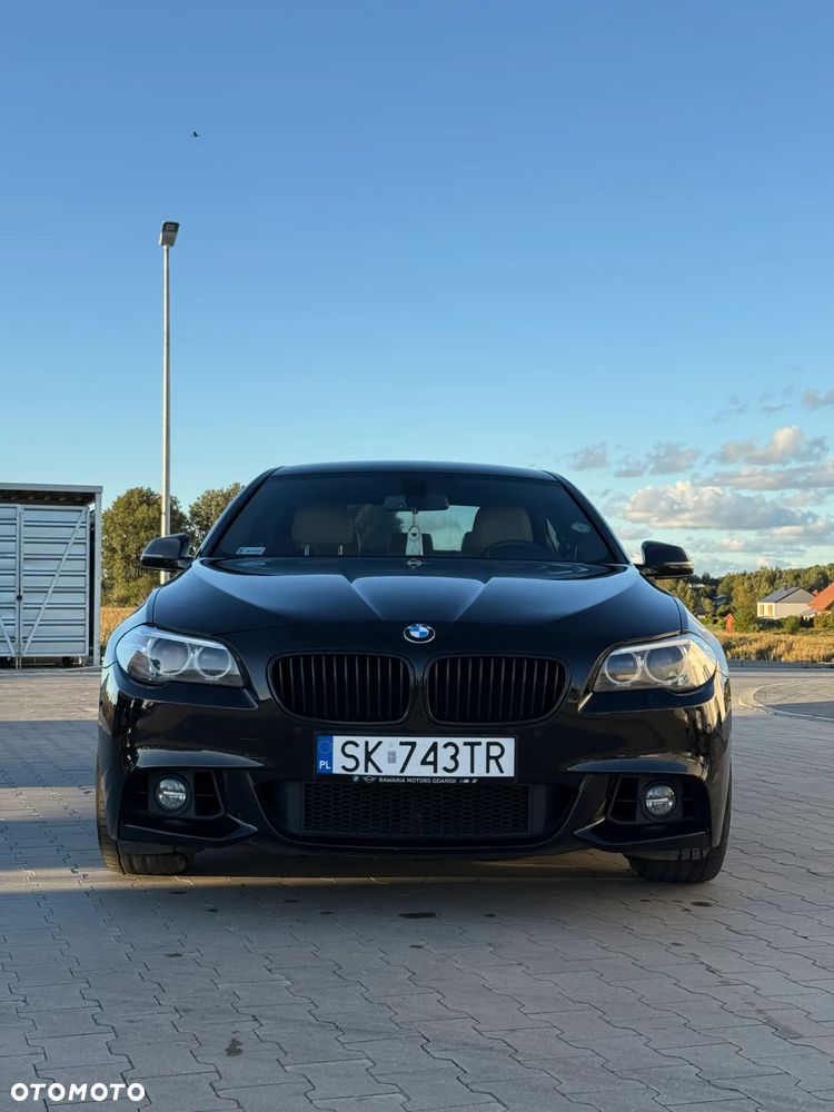BMW Seria 5 520d xDrive - 1