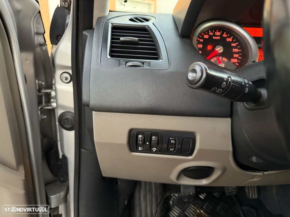 Renault Mégane Break 1.5 dCi C Dynamique - 20