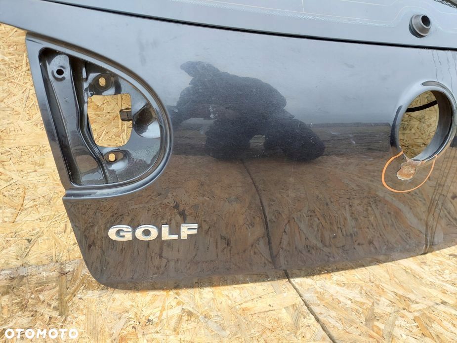 KLAPA POKRYWA BAGAŻNIKA TYŁ VOLKSWAGEN GOLF V 5D - 4