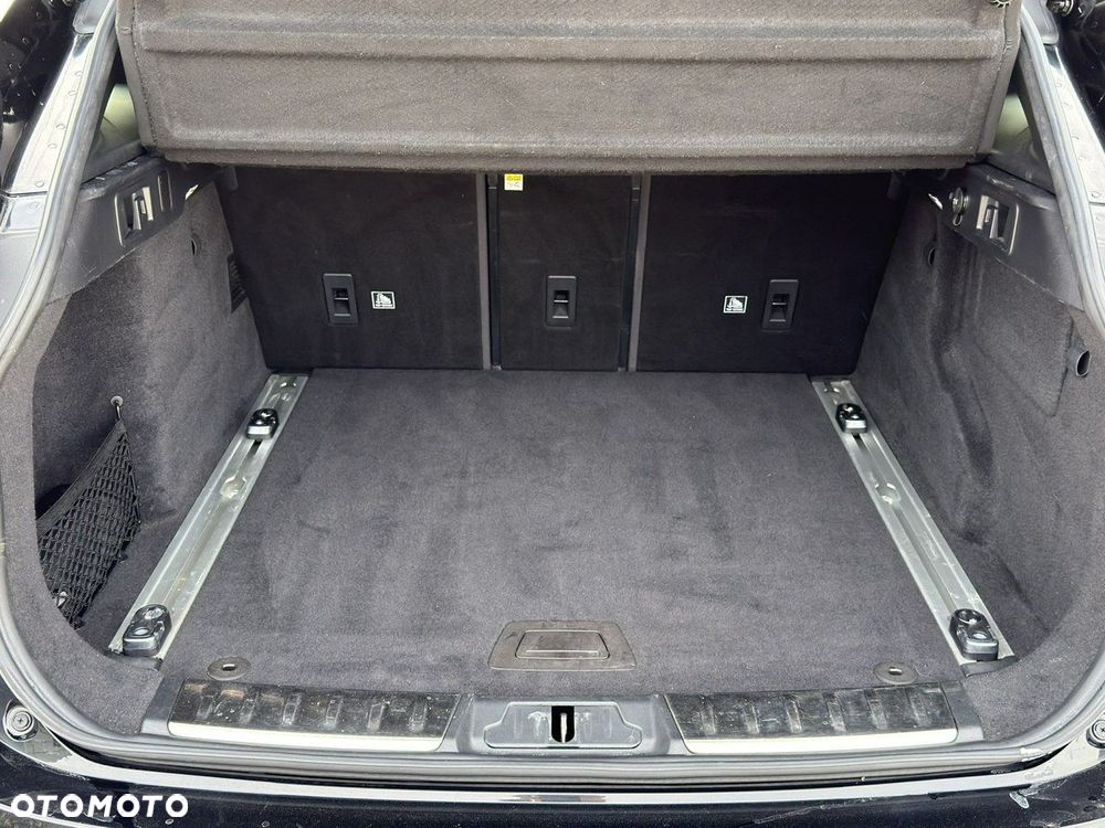 Jaguar F-Pace 2.0 i4D AWD R-Sport - 22