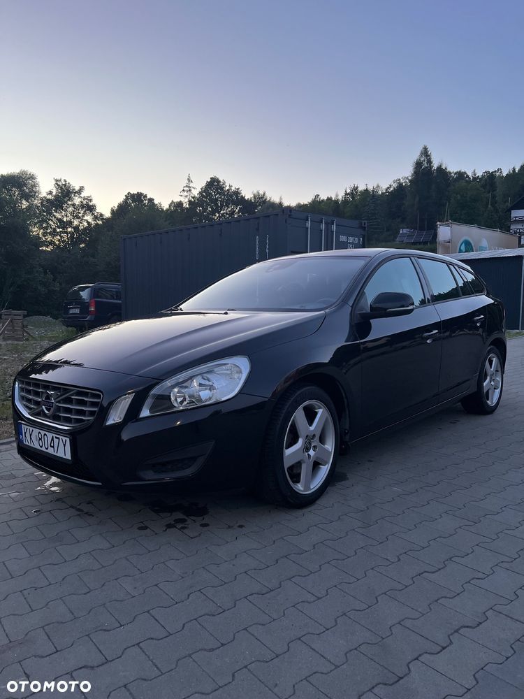 Volvo V60 T3 - 4