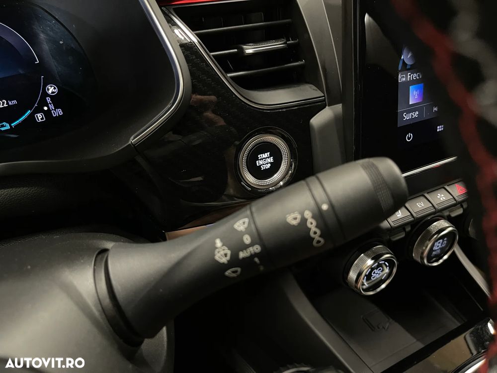 Renault Arkana E-TECH RS Line - 27