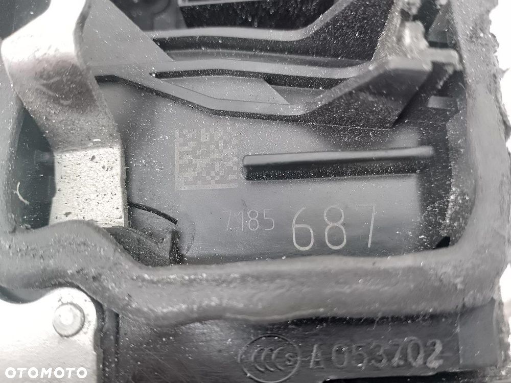 ZAMEK DRZWI LEWY TYŁ BMW SERIA 7 F01 7185687  4153309800 - 9