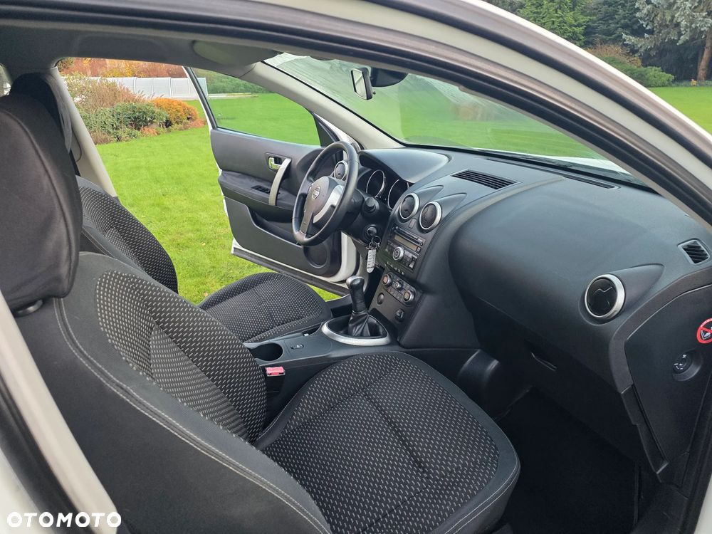 Nissan Qashqai 1.6 Tekna - 9