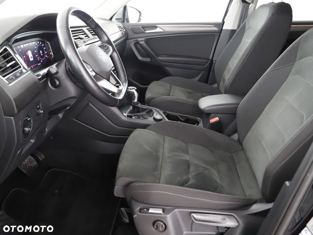 Volkswagen Tiguan Allspace 2.0 TDI 4Mot Life DSG - 10