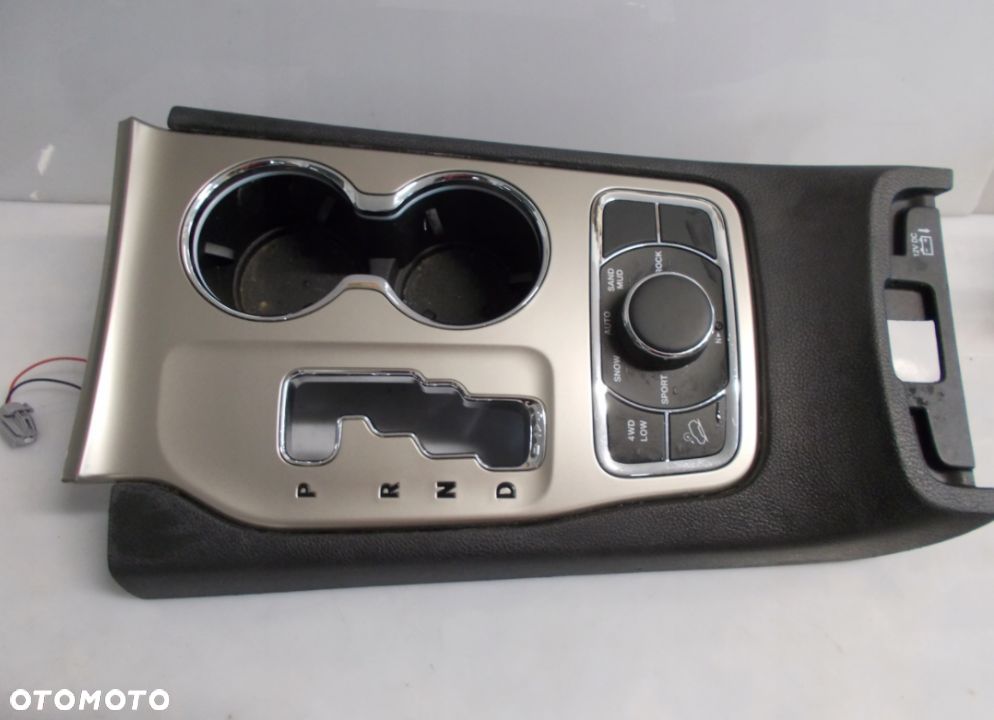 TUNEL ZMIANY BIEGÓW JEEP GRAND CHEROKEE - 1