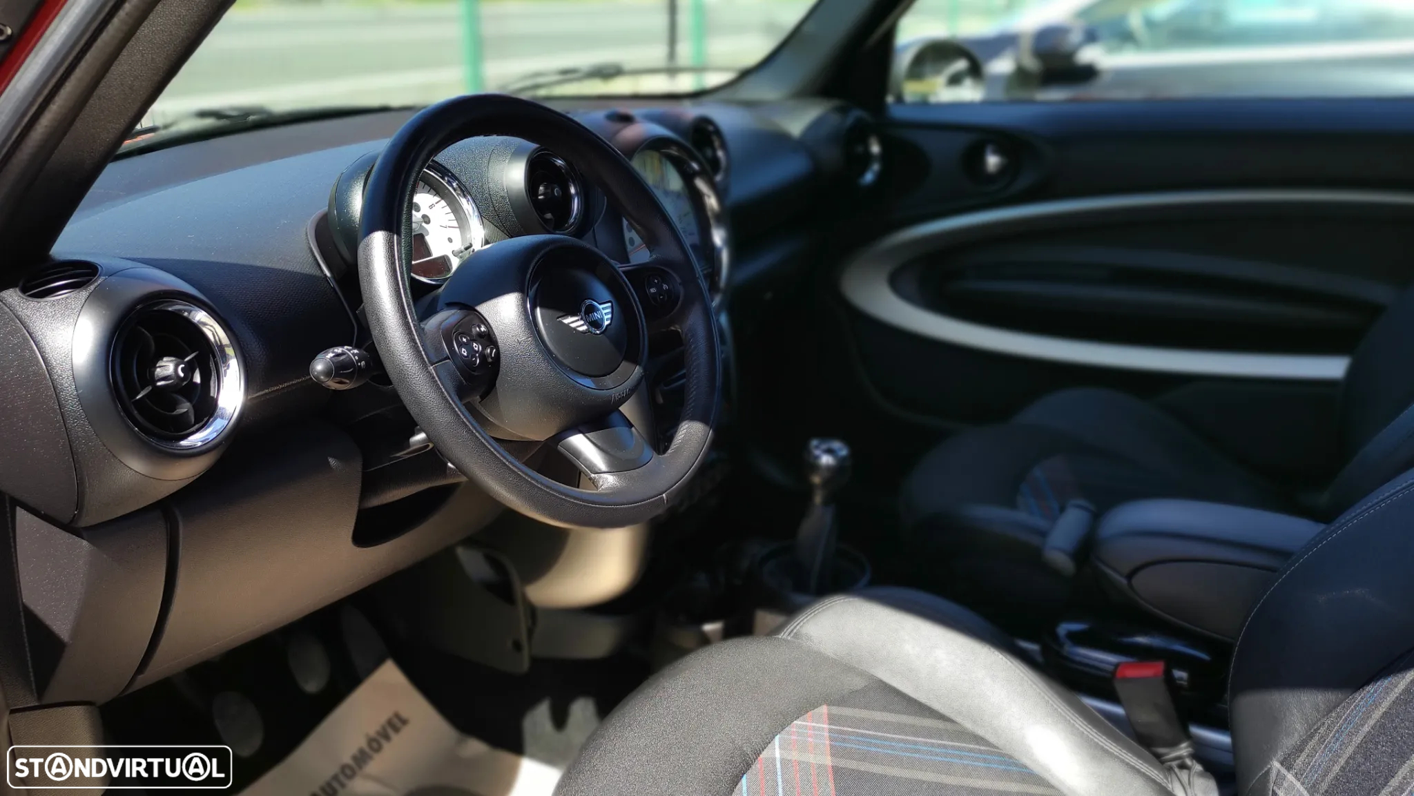 MINI Paceman Cooper D ALL4 - 10