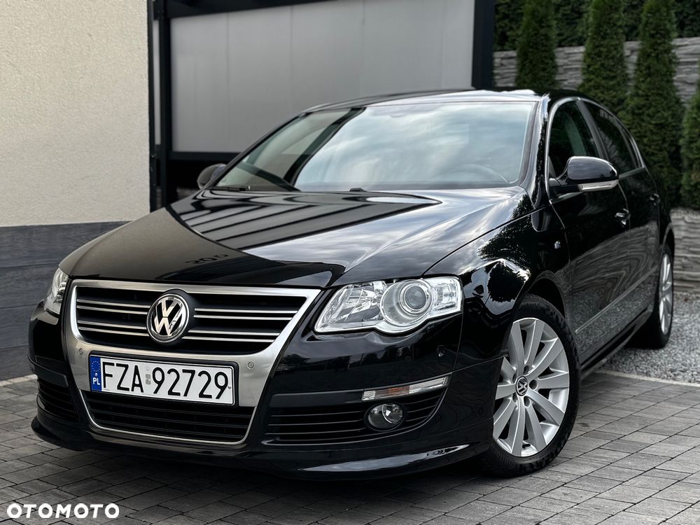 Volkswagen Passat 2.0 TDI BlueMotion Technology R-Line - 2