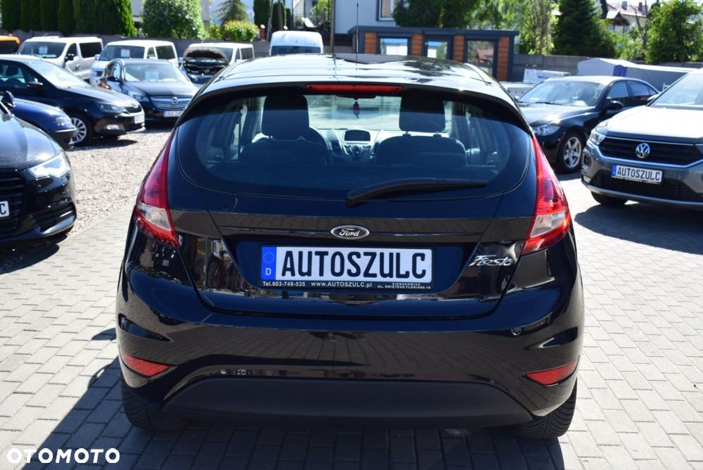 Ford Fiesta - 9