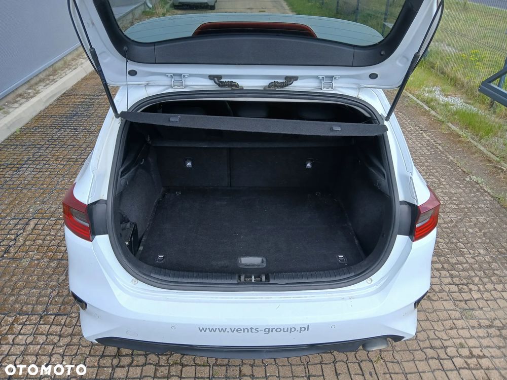 Kia Ceed 1.5 T-GDI M - 8