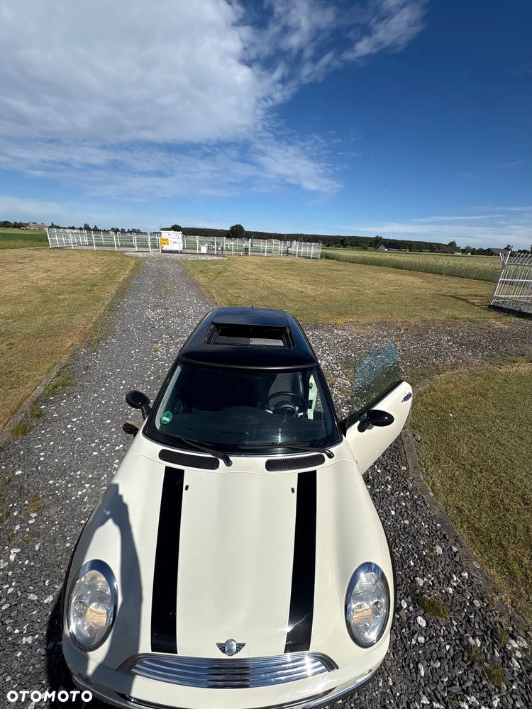 MINI Cooper Seven - 32