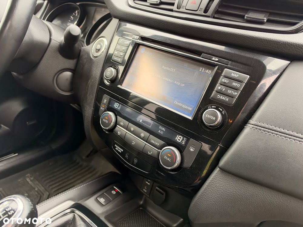 Nissan X-Trail 1.6 DIG-T Tekna 2WD - 24