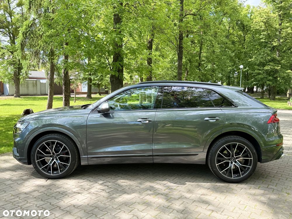 Audi SQ8 - 9