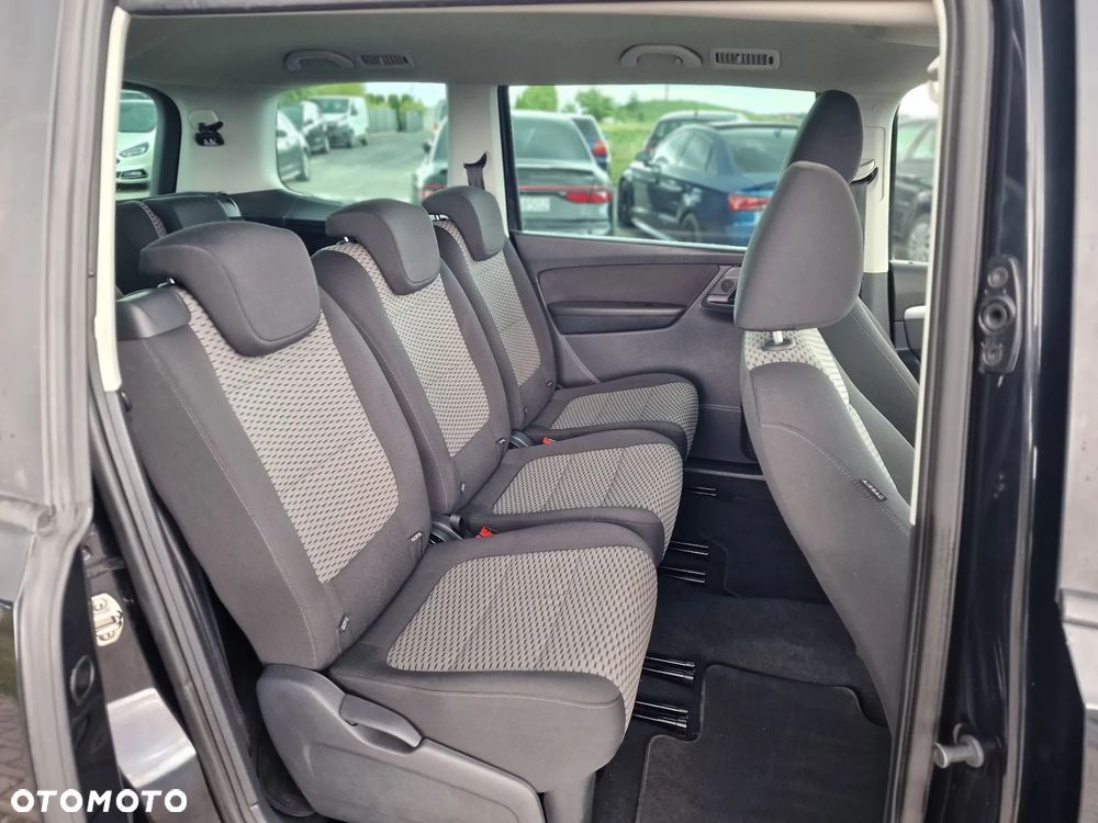 Volkswagen Sharan 2.0 TDI DSG BlueMotion Technology Comfortline - 21