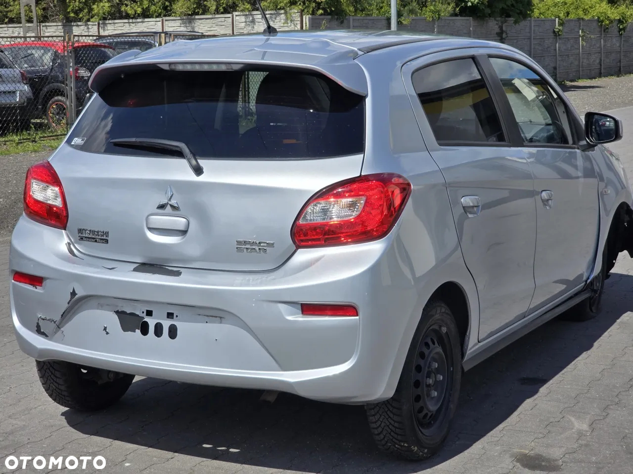 Mitsubishi Space Star 1.2 AS&G Instyle - 7