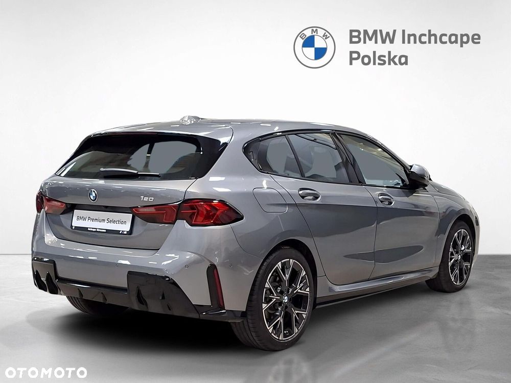 BMW Seria 1 120 mHEV - 6