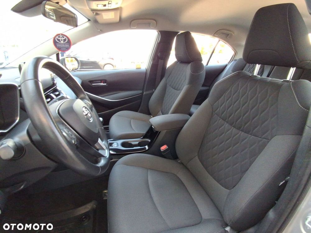 Toyota Corolla - 14