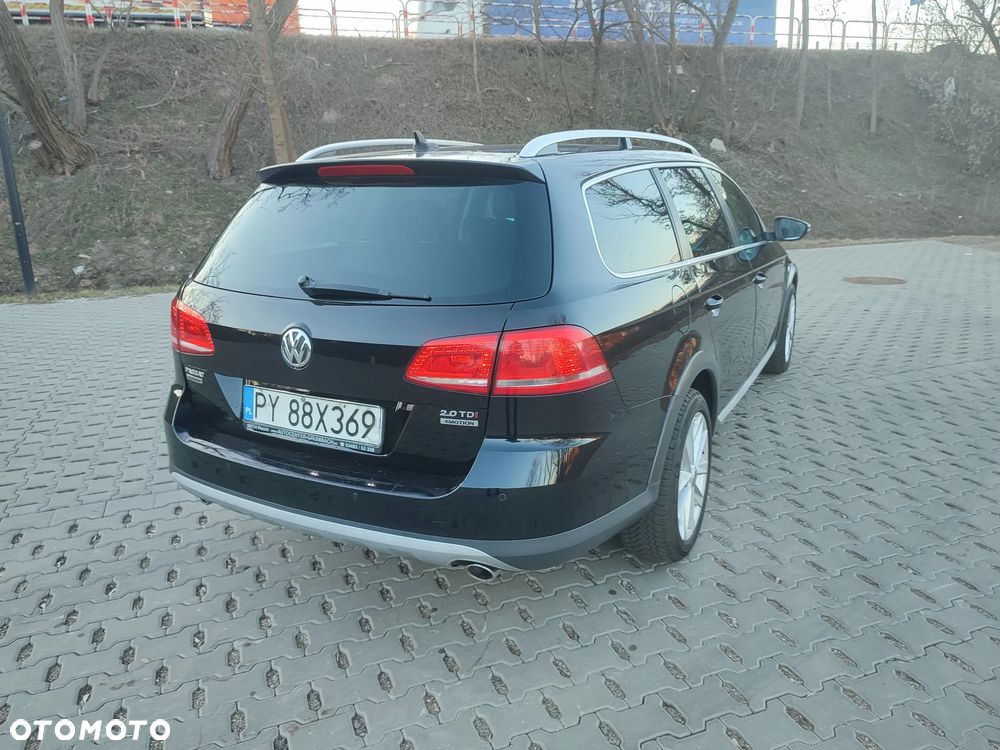 Volkswagen Passat Alltrack 2.0 TDI 4Motion DSG BlueMotion Tec - 12